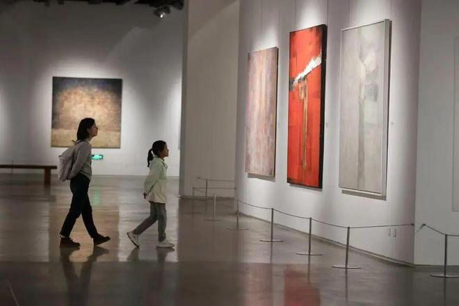 2024第五届全国（宁波）综合材料绘画双年展在宁波美术馆举办(图5)